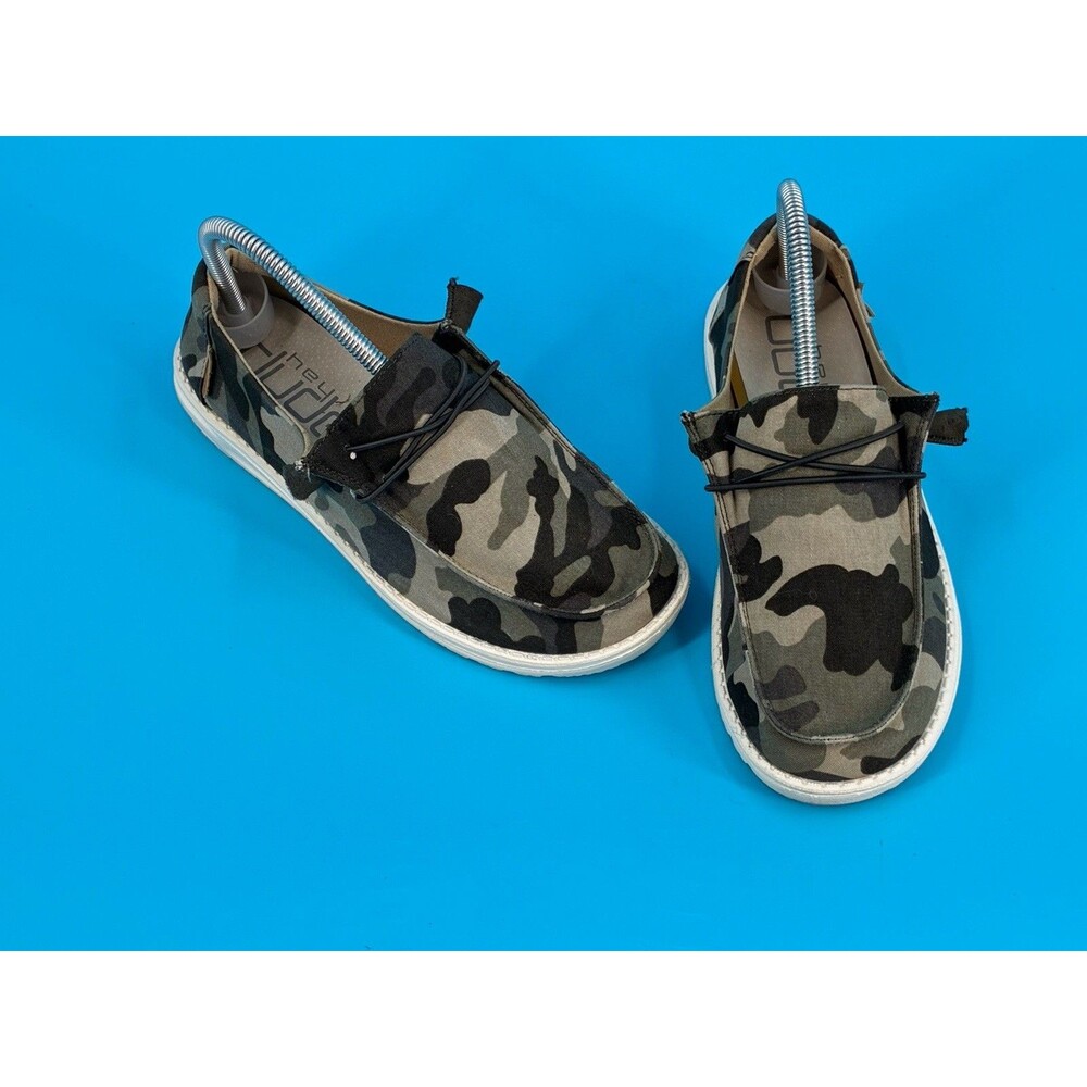 Hey Dude Wendy Women’s 8 Camo Green Black Slip On Shoes Elastic Lace